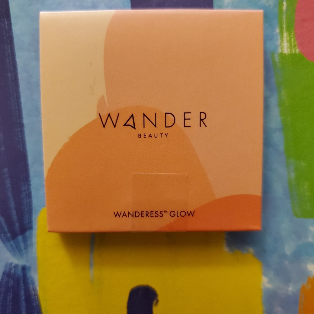 Wanderess Glow After Hours highlighter